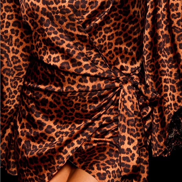 Honey Birdette leopard lace robe size medium/l - Picture 6 of 13